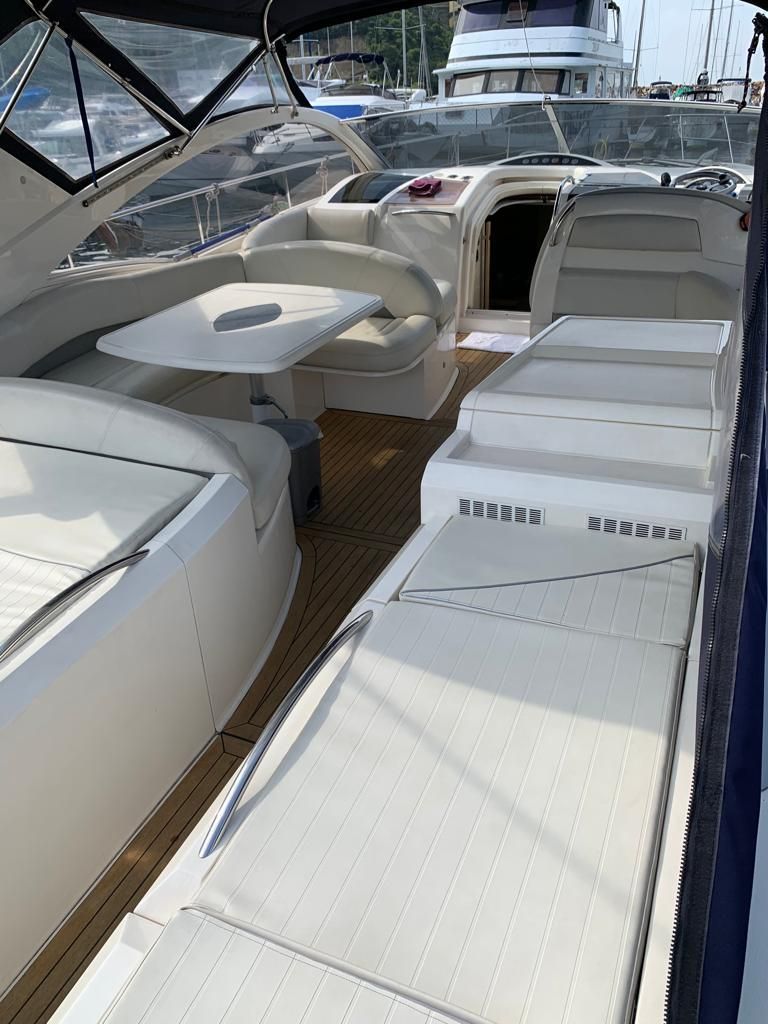 Fairline 52